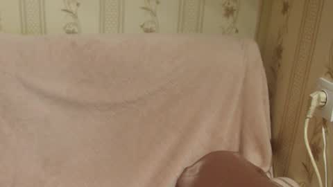 Snapshot of flowercandydoll chatting on 20, 12, 2025 say meow and send tip online show from 20, 12, 2025