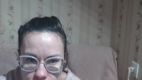 Snapshot of flowercandydoll chatting on 6, 3, 2026 say meow and send tip online show from 6, 3, 2026