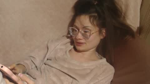 Snapshot of flowercandydoll chatting on 11, 3, 2026 say meow and send tip online show from 11, 3, 2026