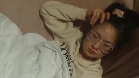 Snapshot of flowercandydoll chatting on 18, 3, 2026 say meow and send tip online show from 18, 3, 2026