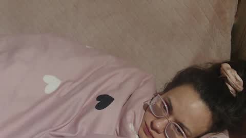 Snapshot of flowercandydoll chatting on 30, 3, 2026 say meow and send tip online show from 30, 3, 2026