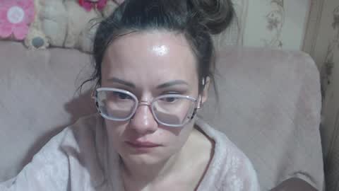 Snapshot of flowercandydoll chatting on 5, 4, 2026 say meow and send tip online show from 5, 4, 2026