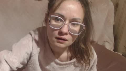 Snapshot of flowercandydoll chatting on 12, 4, 2026 say meow and send tip online show from 12, 4, 2026