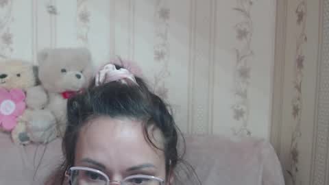 Snapshot of flowercandydoll chatting on 27, 4, 2026 say meow and send tip online show from 27, 4, 2026