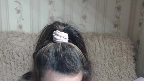 Snapshot of flowercandydoll13 chatting on 9, 12, 2024 say meow and send tip online show from 9, 12, 2024