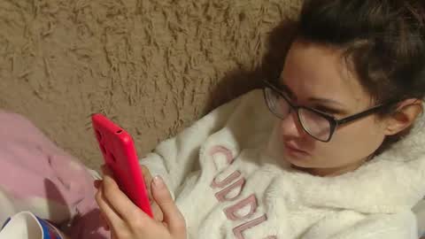 Snapshot of flowercandydoll13 chatting on 31, 1, 2025 say meow and send tip online show from 31, 1, 2025