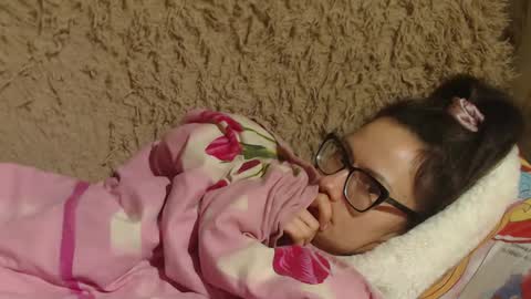 Snapshot of flowercandydoll13 chatting on 31, 1, 2025 say meow and send tip online show from 31, 1, 2025