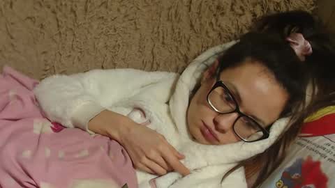 Snapshot of flowercandydoll13 chatting on 31, 1, 2025 say meow and send tip online show from 31, 1, 2025