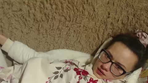 Snapshot of flowercandydoll13 chatting on 13, 2, 2025 say meow and send tip online show from 13, 2, 2025