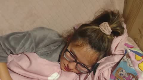 Snapshot of flowercandydoll13 chatting on 24, 9, 2025 say meow and send tip online show from 24, 9, 2025