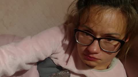 Snapshot of flowercandydoll13 chatting on 3, 10, 2025 say meow and send tip online show from 3, 10, 2025