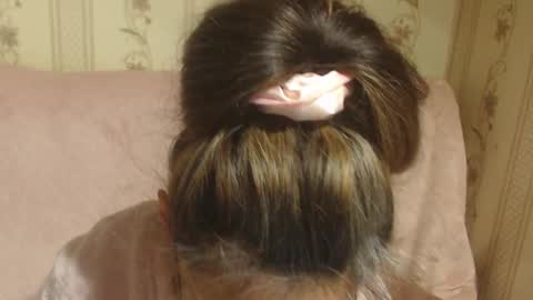 Snapshot of flowercandydoll13 chatting on 21, 10, 2025 say meow and send tip online show from 21, 10, 2025