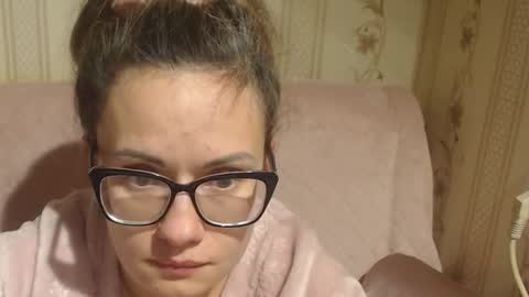 Snapshot of flowercandydoll13 chatting on 26, 10, 2025 say meow and send tip online show from 26, 10, 2025