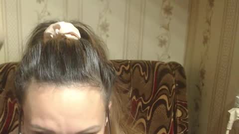 Snapshot of flowercandydoll13 chatting on 1, 12, 2025 say meow and send tip online show from 1, 12, 2025