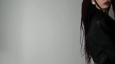 Flower online show from 28, 2, 2025