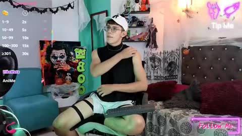 flowers109 online show from 25, 10, 2025