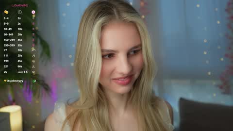 Adeline online show from 26, 1, 2025