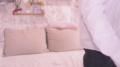 Fluffy and Krut online show from 15, 3, 2026