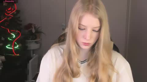 Mia online show from 18, 12, 2025