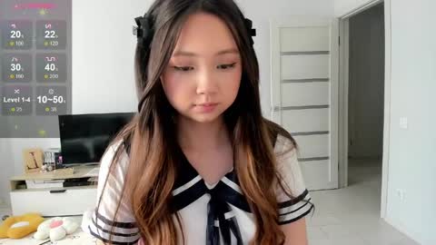 Snapshot of fluffy_rose chatting on 27, 4, 2026 Rose online show from 27, 4, 2026