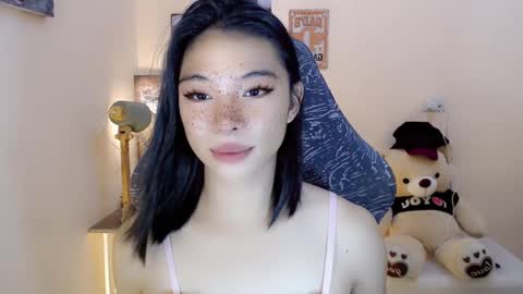 Snapshot of foeheart chatting on 18, 12, 2024 Foe online show from 18, 12, 2024