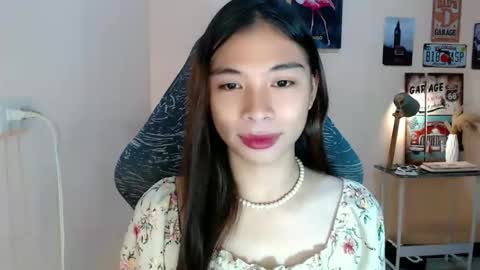 Snapshot of foeheart chatting on 5, 11, 2025 Foe online show from 5, 11, 2025