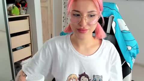 Snapshot of folinskaayaa chatting on 29, 1, 2025 folinskaayaa online show from 29, 1, 2025