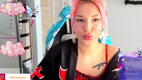 Snapshot of folinskaayaa chatting on 2, 2, 2025 folinskaayaa online show from 2, 2, 2025