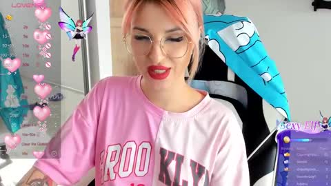 Snapshot of folinskaayaa chatting on 6, 3, 2025 folinskaayaa online show from 6, 3, 2025