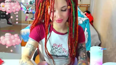 Snapshot of folinskaayaa chatting on 11, 9, 2025 folinskaayaa online show from 11, 9, 2025