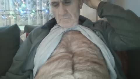 Snapshot of follador1001 chatting on 30, 12, 2024 follador1001 online show from 30, 12, 2024