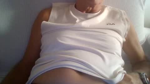 Snapshot of folletto1 chatting on 17, 9, 2025 folletto1 online show from 17, 9, 2025