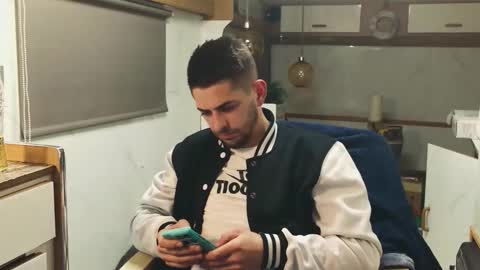 independent model online show from 30, 3, 2026