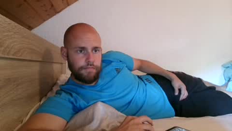 Snapshot of foniks96 chatting on 12, 7, 2026 Martin Grob online show from 12, 7, 2026
