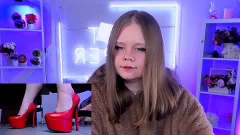 Molly online show from 7, 2, 2025