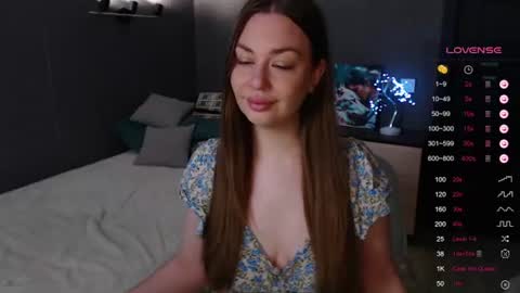 Snapshot of foreversmileme chatting on 22, 6, 2026 Julia online show from 22, 6, 2026