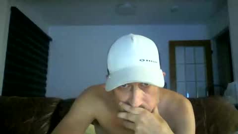 Snapshot of fouraide42 chatting on 15, 11, 2025 fouraide42 online show from 15, 11, 2025