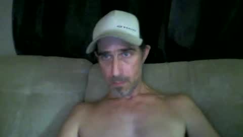 fouraide42 online show from 11, 4, 2026