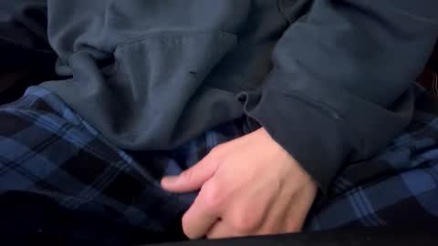 MikeCheckedLooper online show from 21, 12, 2025