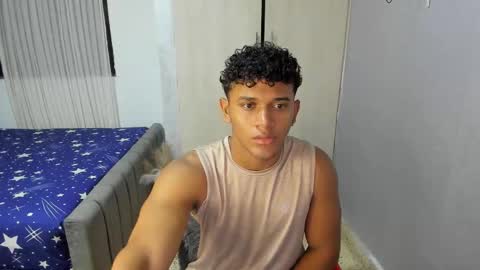 Snapshot of fox_evans chatting on 6, 10, 2025 Fox online show from 6, 10, 2025