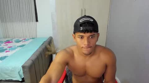 Snapshot of fox_evans chatting on 15, 10, 2025 Fox online show from 15, 10, 2025