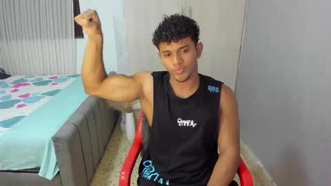 Snapshot of fox_evans chatting on 17, 10, 2025 Fox online show from 17, 10, 2025