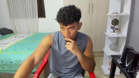 Snapshot of fox_evans chatting on 20, 11, 2025 Fox online show from 20, 11, 2025