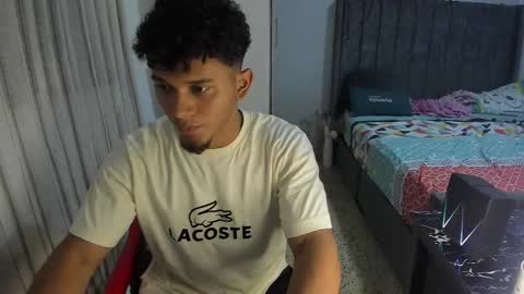 Snapshot of fox_evans chatting on 13, 12, 2025 Fox online show from 13, 12, 2025