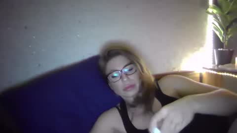 Snapshot of fox_red_lady7 chatting on 27, 1, 2025 fox_red_lady7 online show from 27, 1, 2025