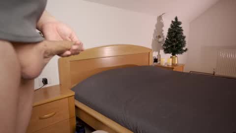 CUSTOM PHOTOS AND VIDEOS -  online show from 16, 12, 2025