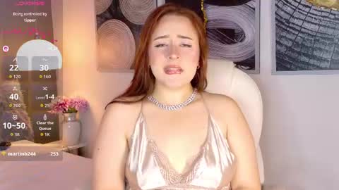 Foxie  online show from 13, 6, 2026