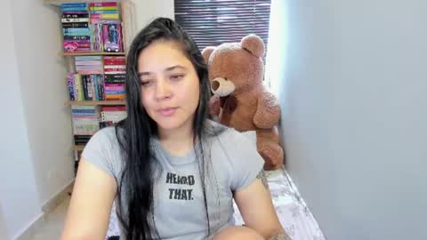 Snapshot of foxwen chatting on 2, 7, 2026 wen. online show from 2, 7, 2026