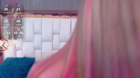 Foxxy  online show from 13, 1, 2026