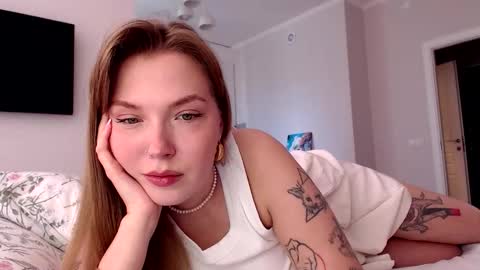 Snapshot of foxxycindy chatting on 19, 9, 2025 Cindy online show from 19, 9, 2025